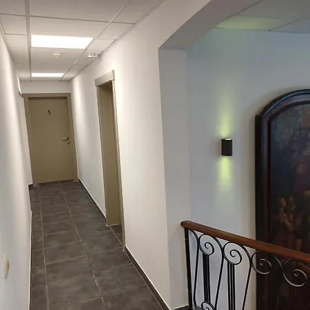 Hotel Arconaty Linter