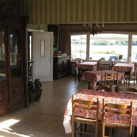 Hotel Arconaty 2*