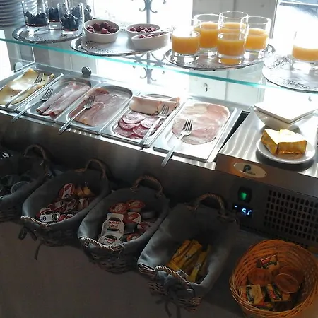 Arconaty Hotel 2*
