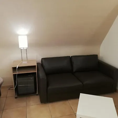 Arconaty Hotel Linter